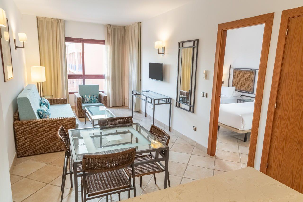 Hotel Oh Nice Caledonia Estepona Buitenkant foto