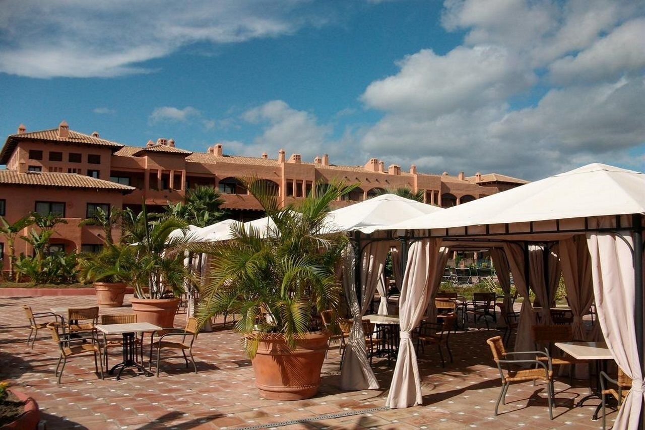 Hotel Oh Nice Caledonia Estepona Buitenkant foto